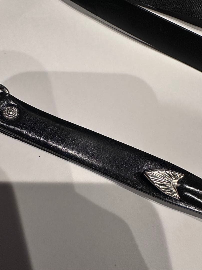 TOGA PULLA レザーナイロンスマホストラップ