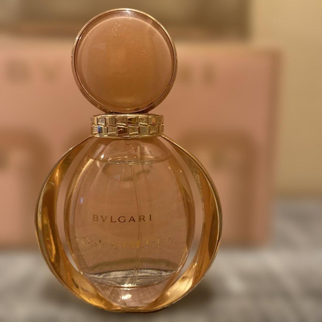 BVLGARIブルガリROSE GOLDEA香水とポーチ⭐︎