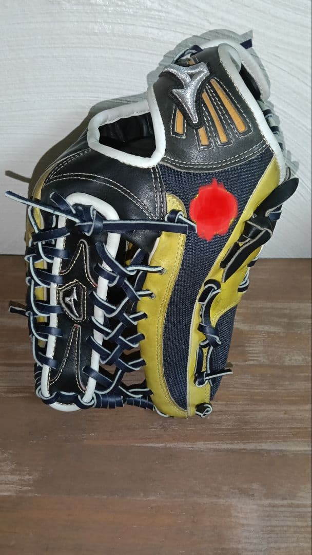 ミズノプロ軟式オーダーグラブ 黒/黄色　イチローモデル　左投げ