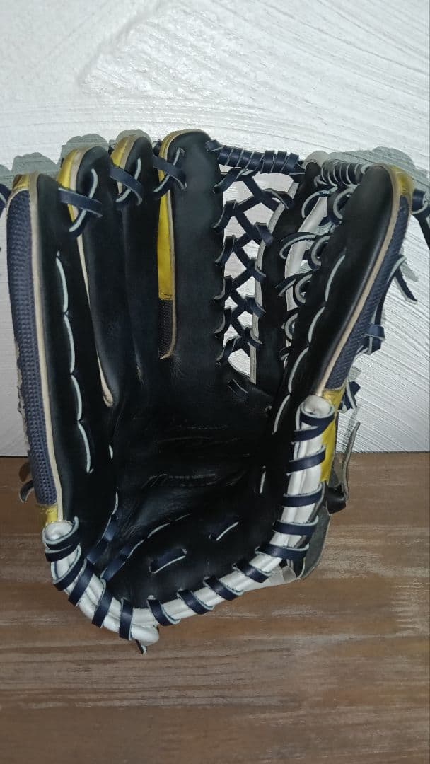 ミズノプロ軟式オーダーグラブ 黒/黄色　イチローモデル　左投げ