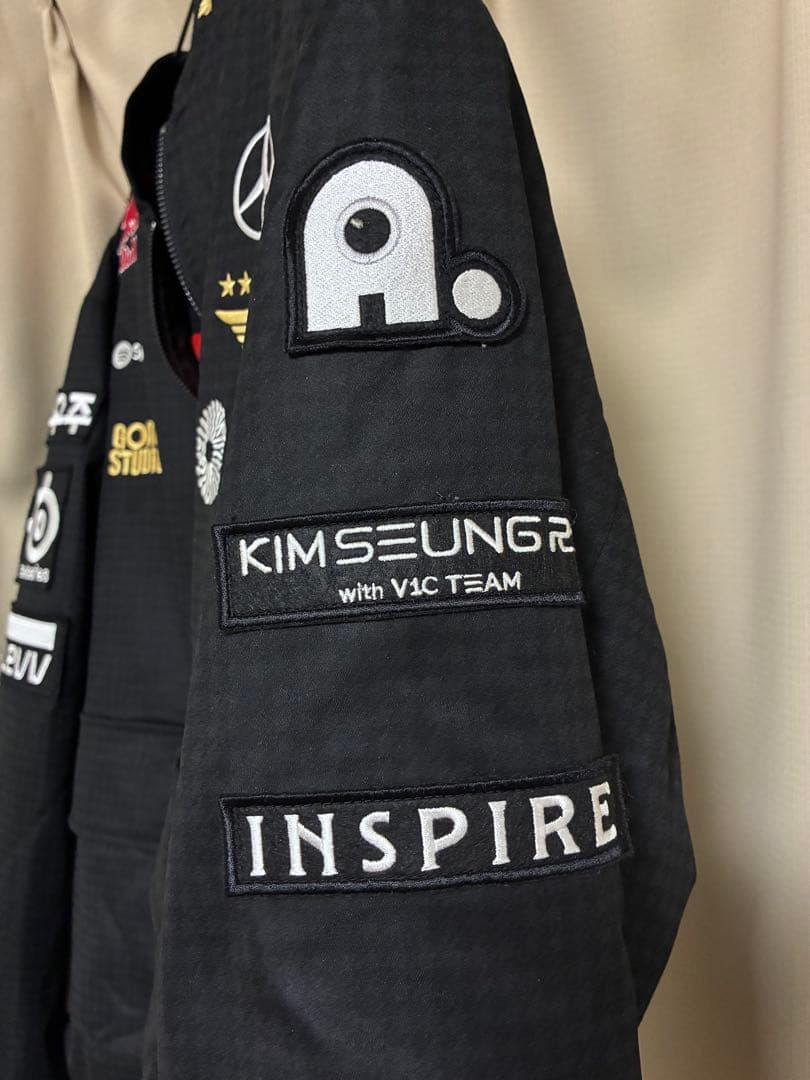 スポーツ選手 T1 UNIFORM WORLDS 2025 JACKET SIZE M