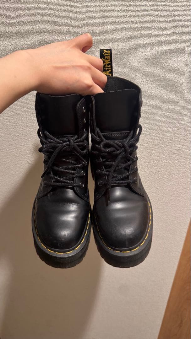 Dr. Martens 黒 レースアップブーツ