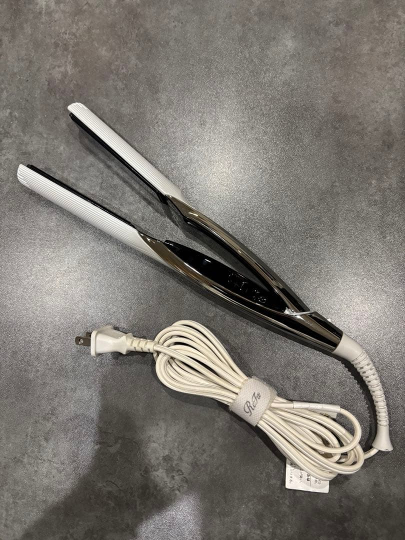 ⭐︎美品⭐︎【⭐️箱不要¥500割引】MTG リファ　ReFaストレートヘアアイロン①