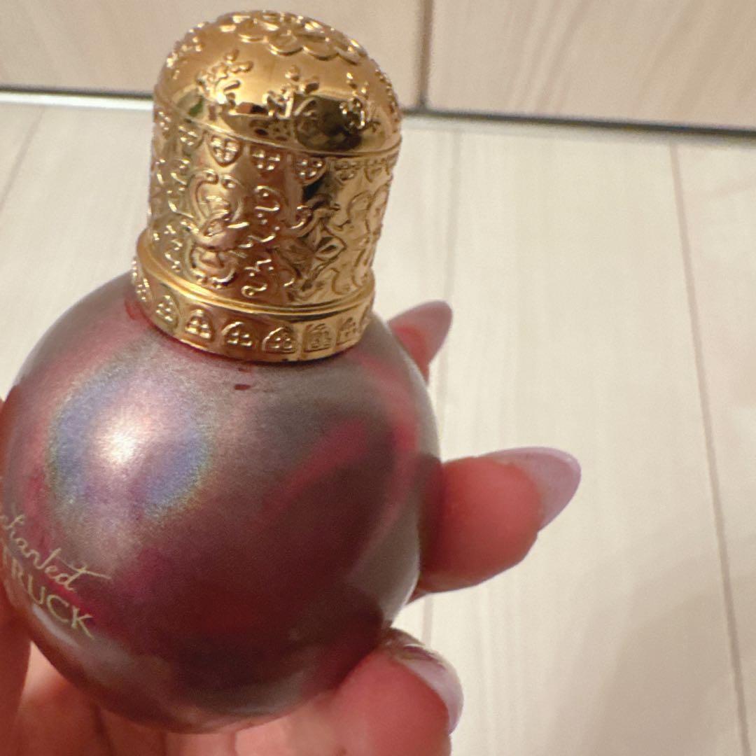 Taylor Swift香水　Wonderstruck Enchanted