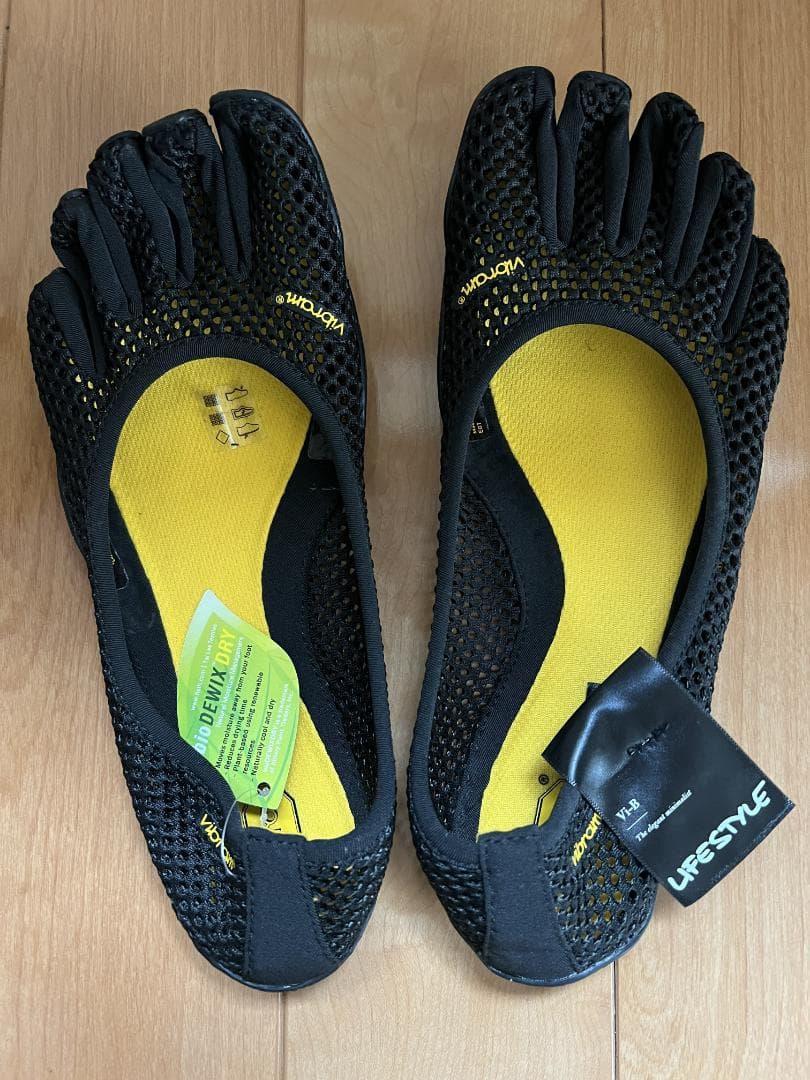ヨガ、ジムのお供！ Vibram　ファイブフィンガーズ!