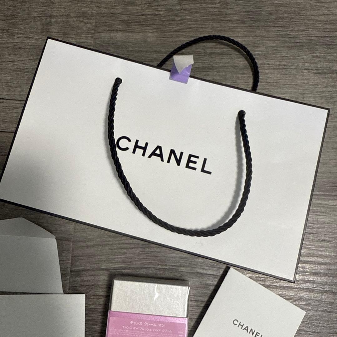 ●新品●CHANEL●チャンス●ハンドクリーム3本セット●紙袋カード●プレゼント