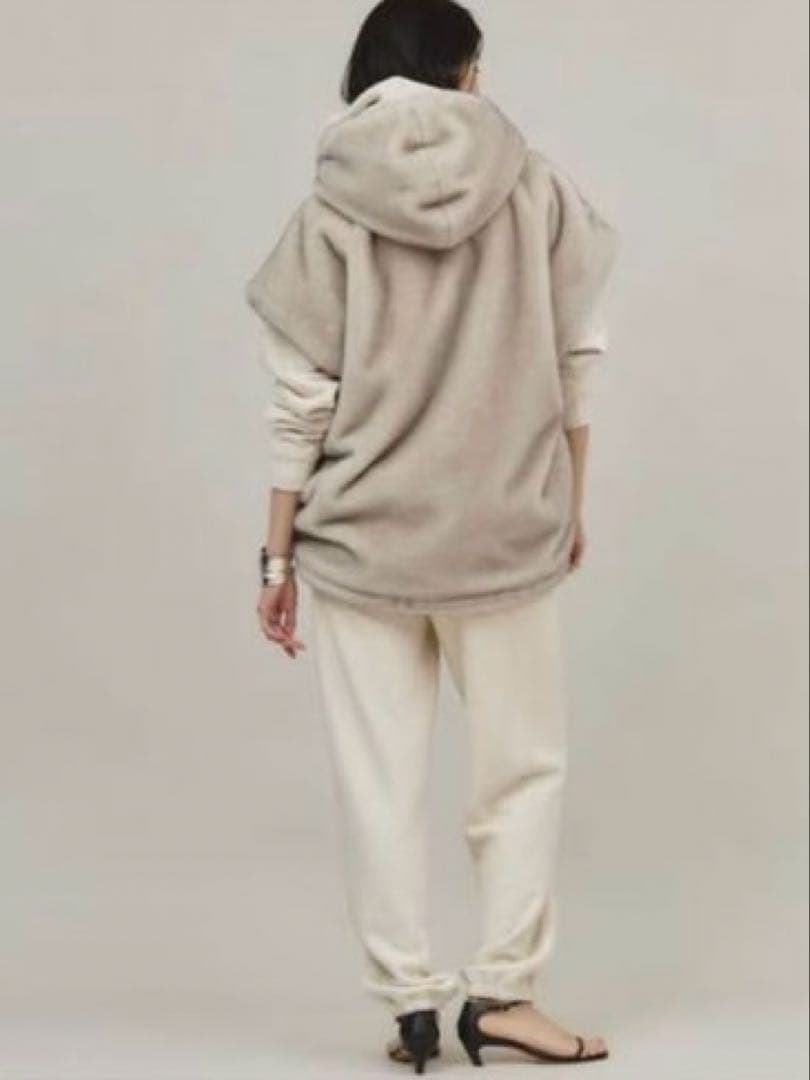 ⭐️本日掲載最終‼️⭐️タグあり美品⭐︎Curensologyミンクライクファーベスト