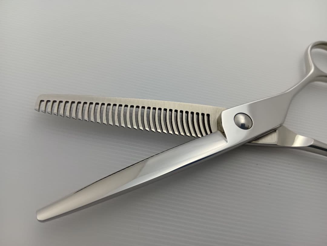 コバルト合金　日本製セニングシザー 3段櫛刃 カット率20~30%