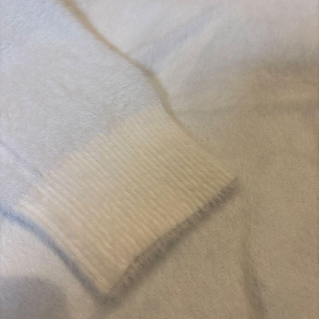 Rosasen ホワイトタートルネックセーター値下げ中‼️