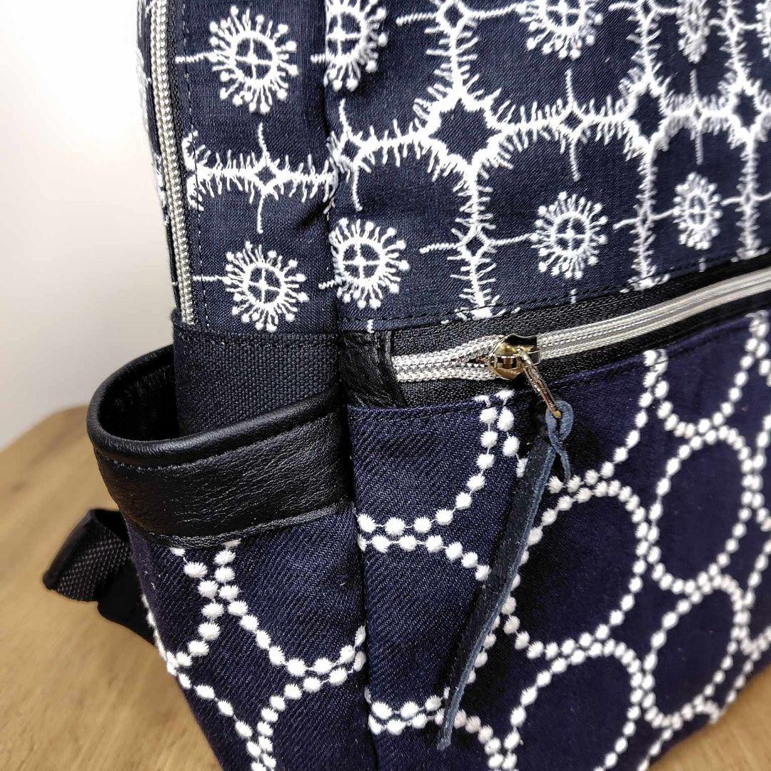 【専用】/タンバリンネイビー×アネモネ/ボストン型トートリュック本革黒