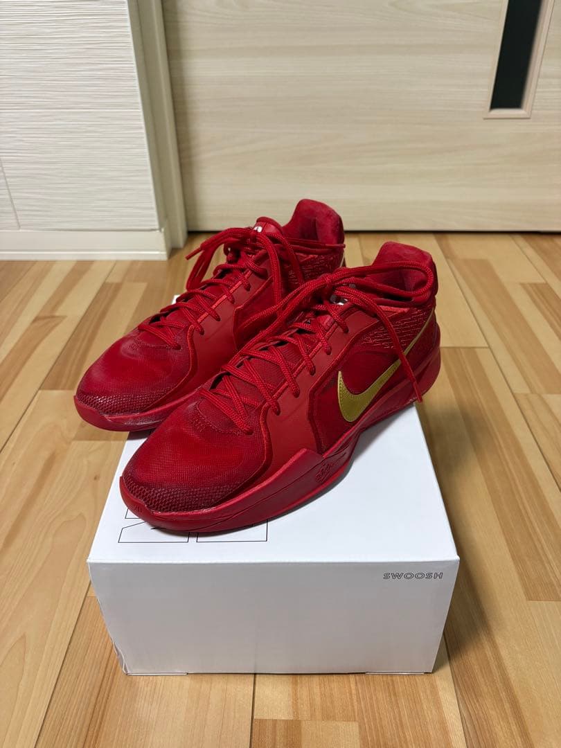 ビックル　NIKE ナイキ　サブリナ2