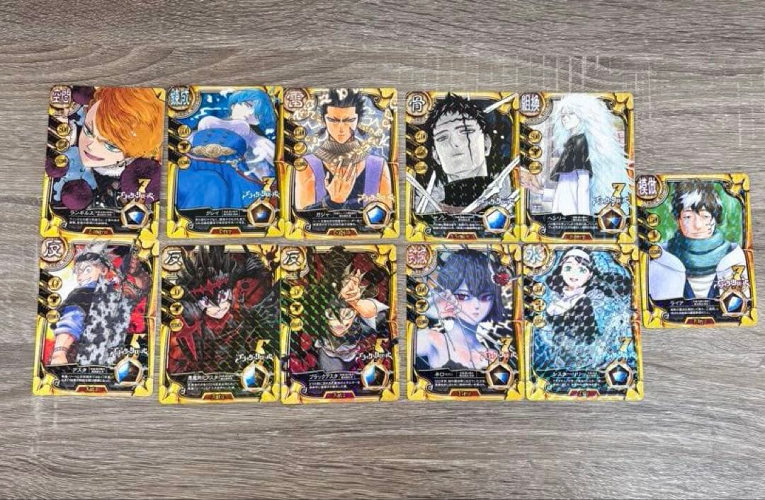 ブラッククローバー 1〜36巻＋外伝カルテットナイツ１巻　カード11枚つき