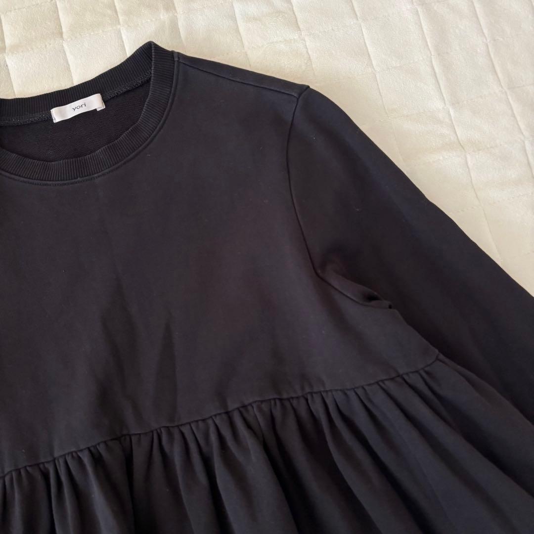 美品！定番！yori ヨリ　ミニ裏毛ティアードカットソー　ブラック