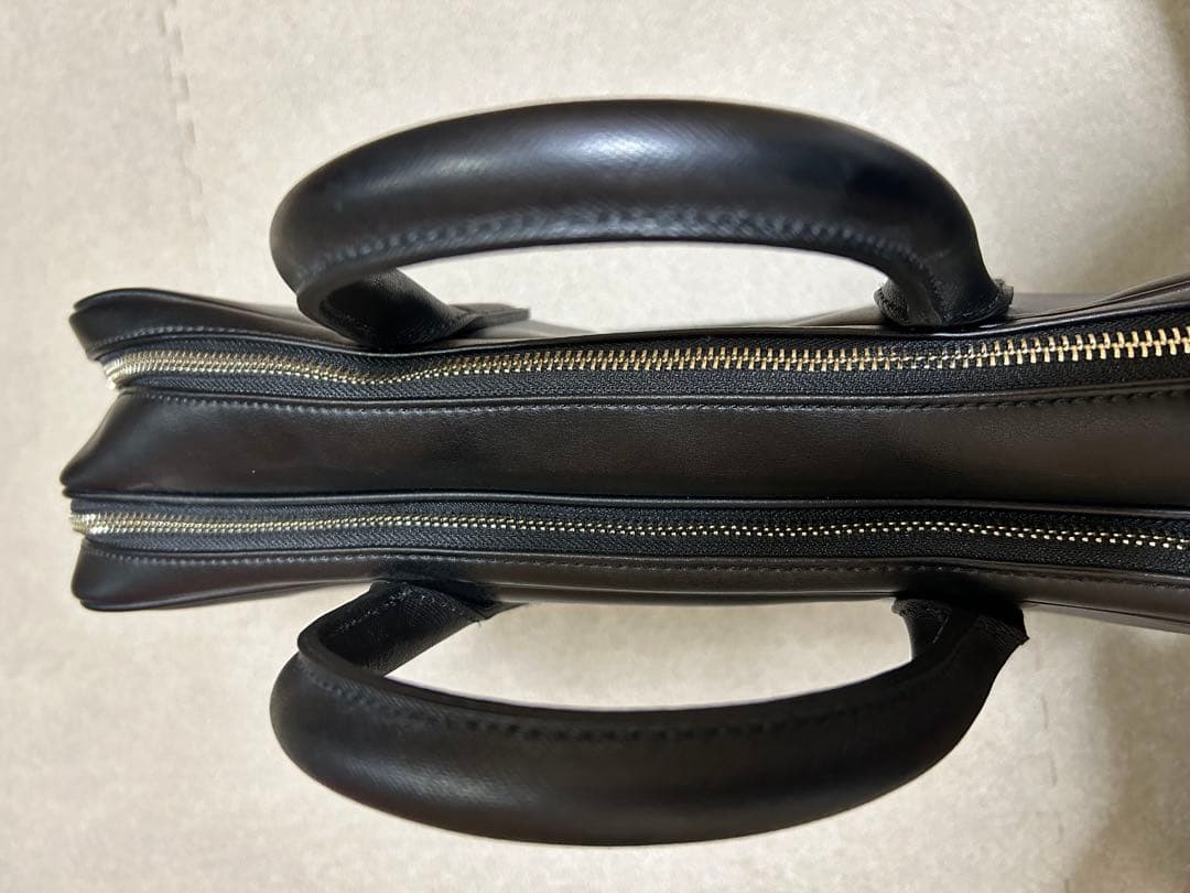 Paul Smith グラナダ3 ブラック レザー ビジネスバッグ