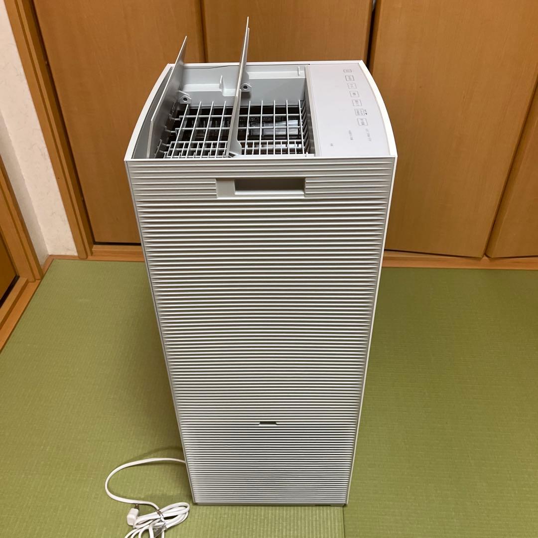 （8/15迄値下）ダイキン 加湿ストリーマ空気清浄機 MCK705AE4-W