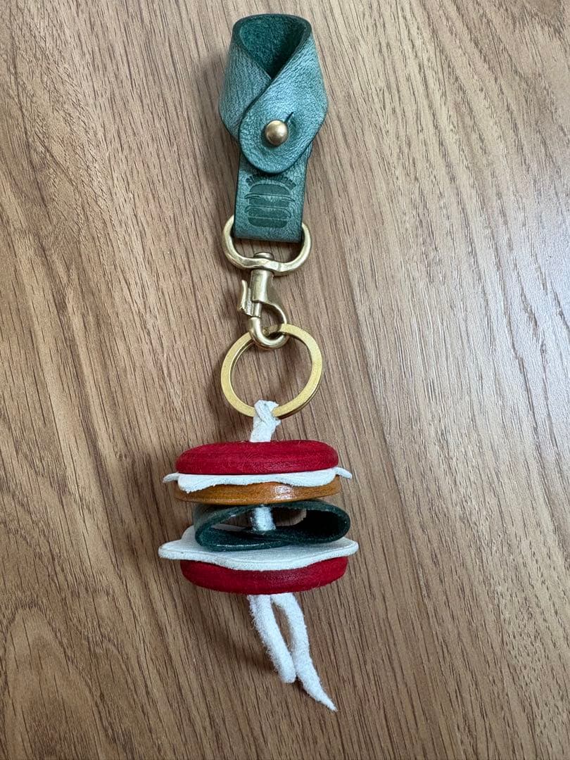 sim's leather クリスマスバーガー2025