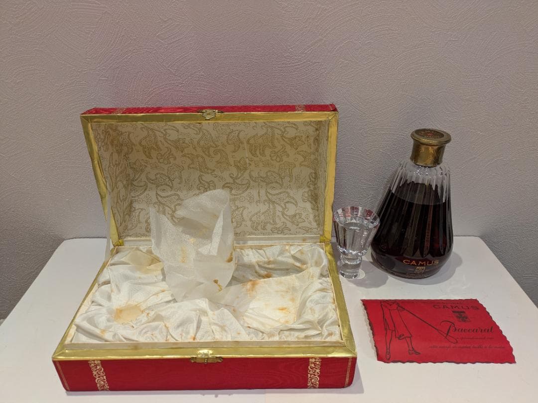 ヨ*イ様 【神奈川県限定発送】コニャック CAMUS バカラ カラフェ 700m