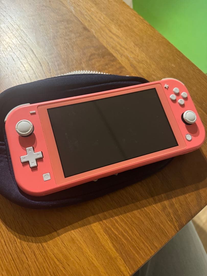 Nintendo Switch Lite本体 コーラル