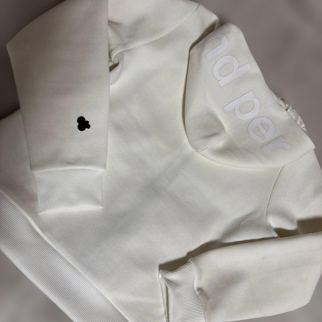 and per se ホワイト フルジップパーカー