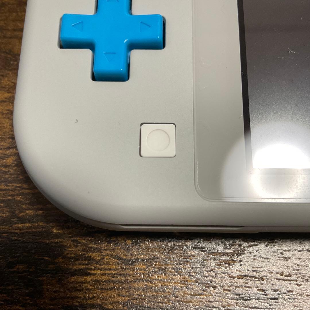 中古　Nintendo Switch Lite ポケモンソード同梱