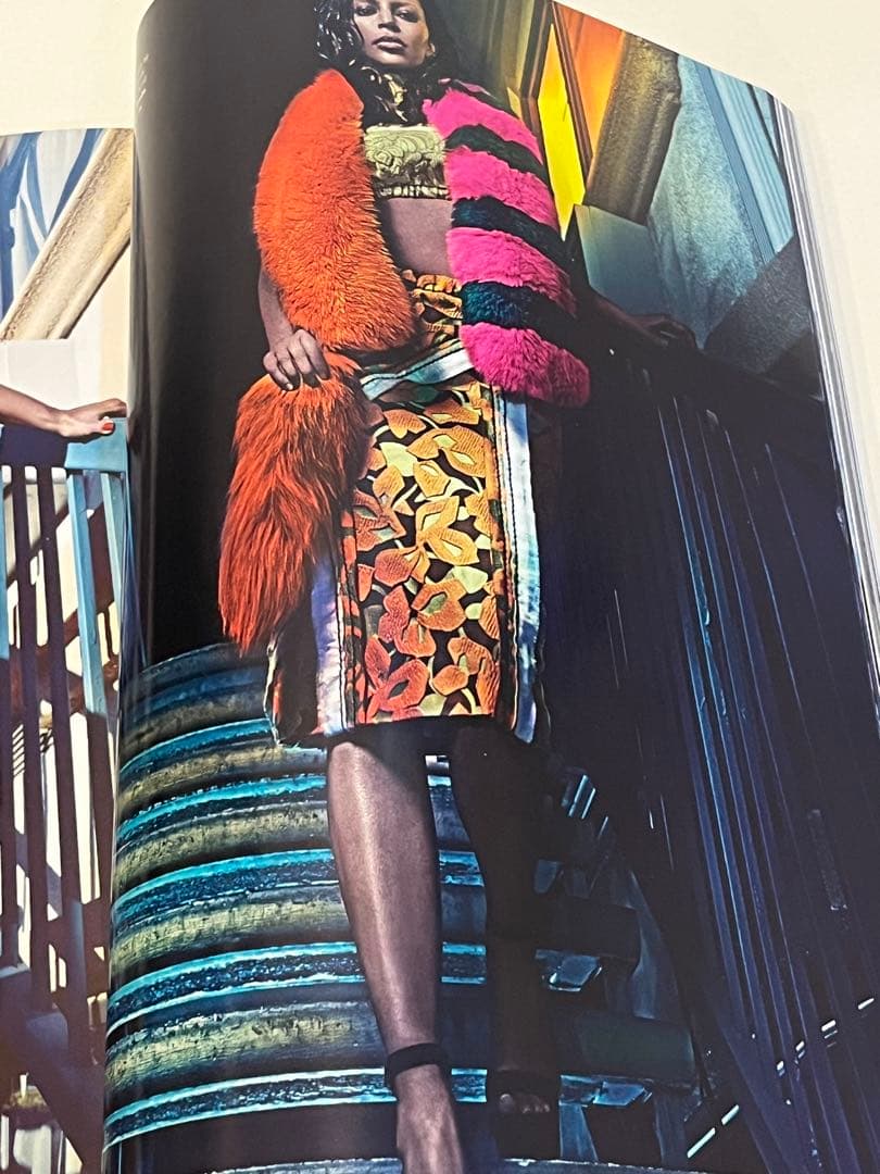 希少号　LOVE KIM KARDASHIAN knye west