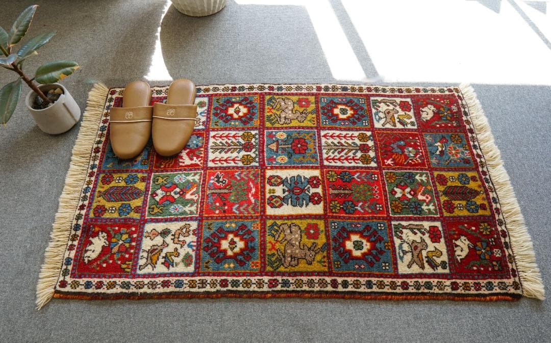 108x65cm 手織り ペルシャ絨毯　カシュカイ族