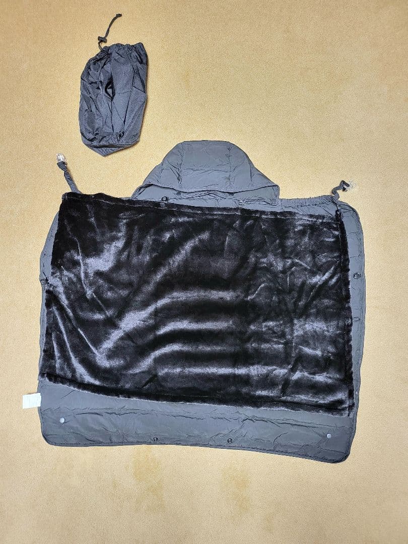 AIRBUGGY A.B.C.　エアバギーベビーキャリア 　抱っこ紐　ケープ