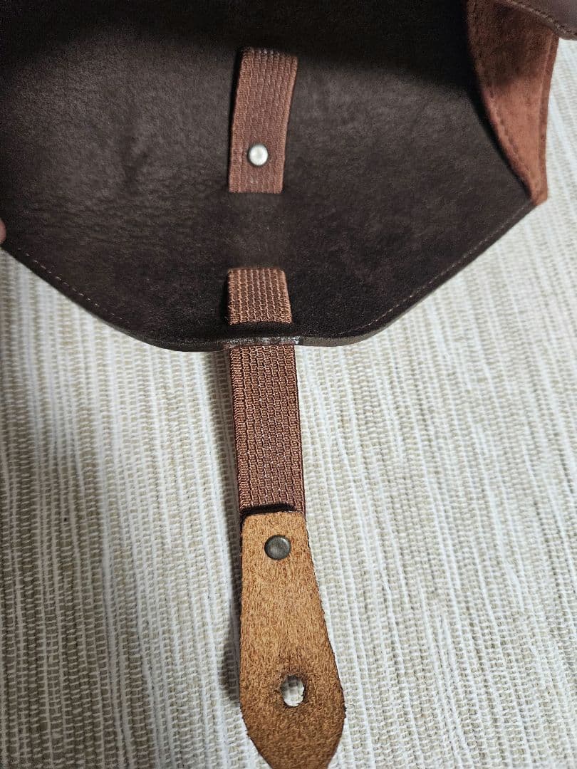 m+ [エムピウ] rotolo メガネケース ブラウン