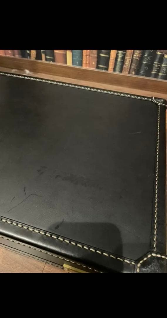 土屋鞄　レザーアタッシュケース　ジェンマ　ビジネスバッグ　トランク