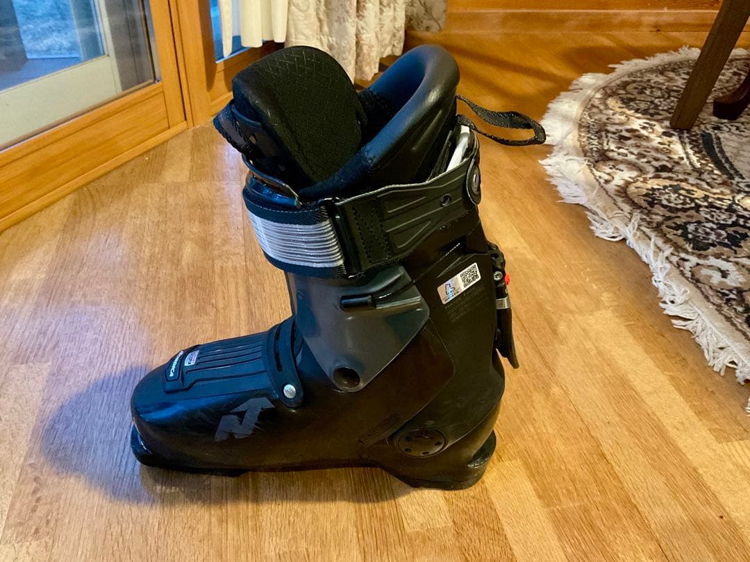 ノルディカ　スキーブーツ　HF PRO 120 GW　26-26.5cm