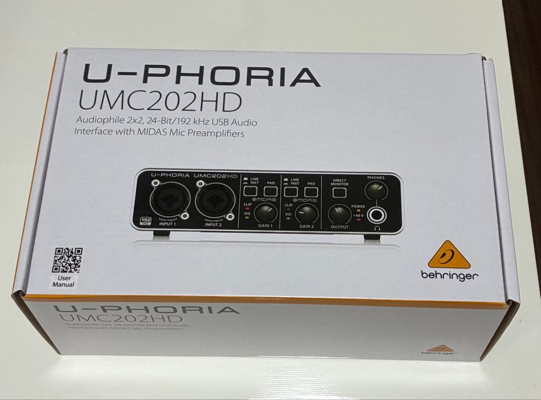 ほぼ新品 UMC202HD 保証期間内 保護フィルム付 短時間使用