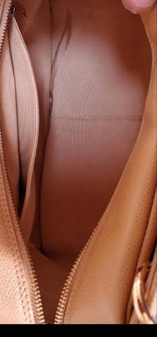 CHANEL ベージュ キルティング ハンドバッグ