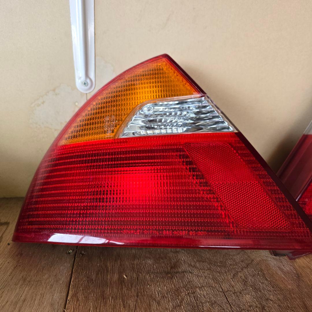 貴重‼️CN9A ランサーエボリューション4 純正 テールランプ2個セット