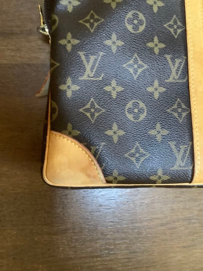 ルイヴィトン　ブリーフケース