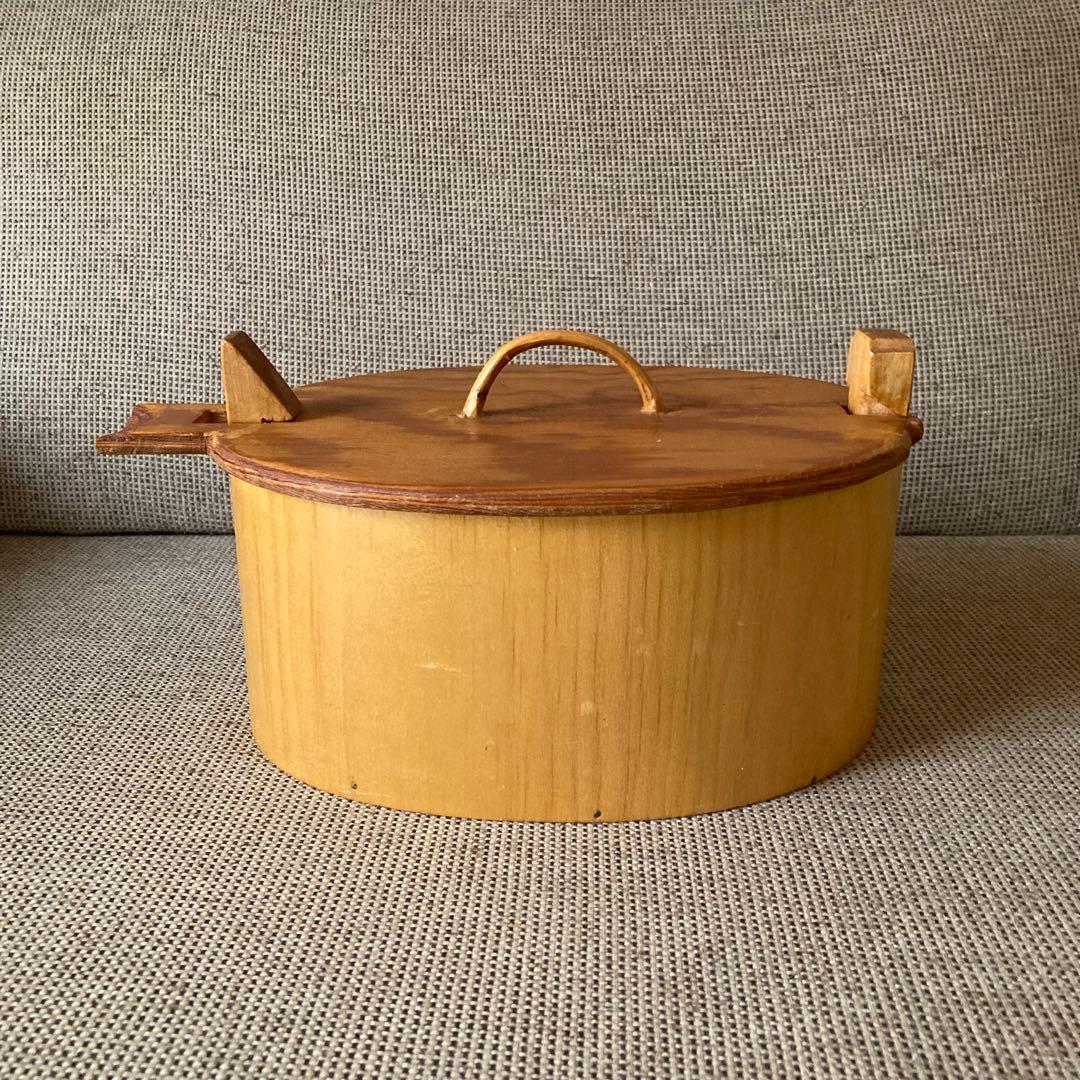 北欧アンティークSvepask(スヴェープアスク) スウェーデンの古い木箱（大）