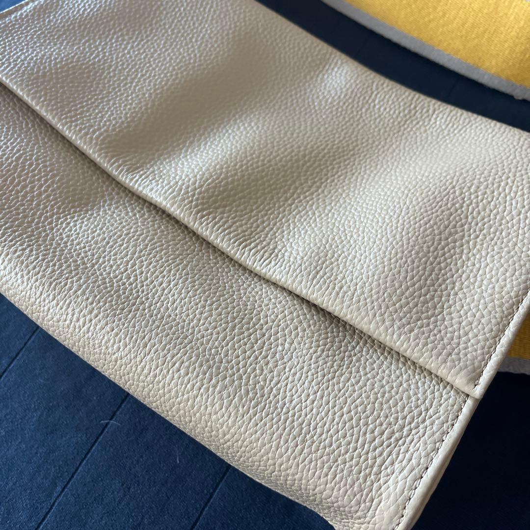 【ear PAPILLONNER 】ワイドテープショルダーバッグ　ベージュ