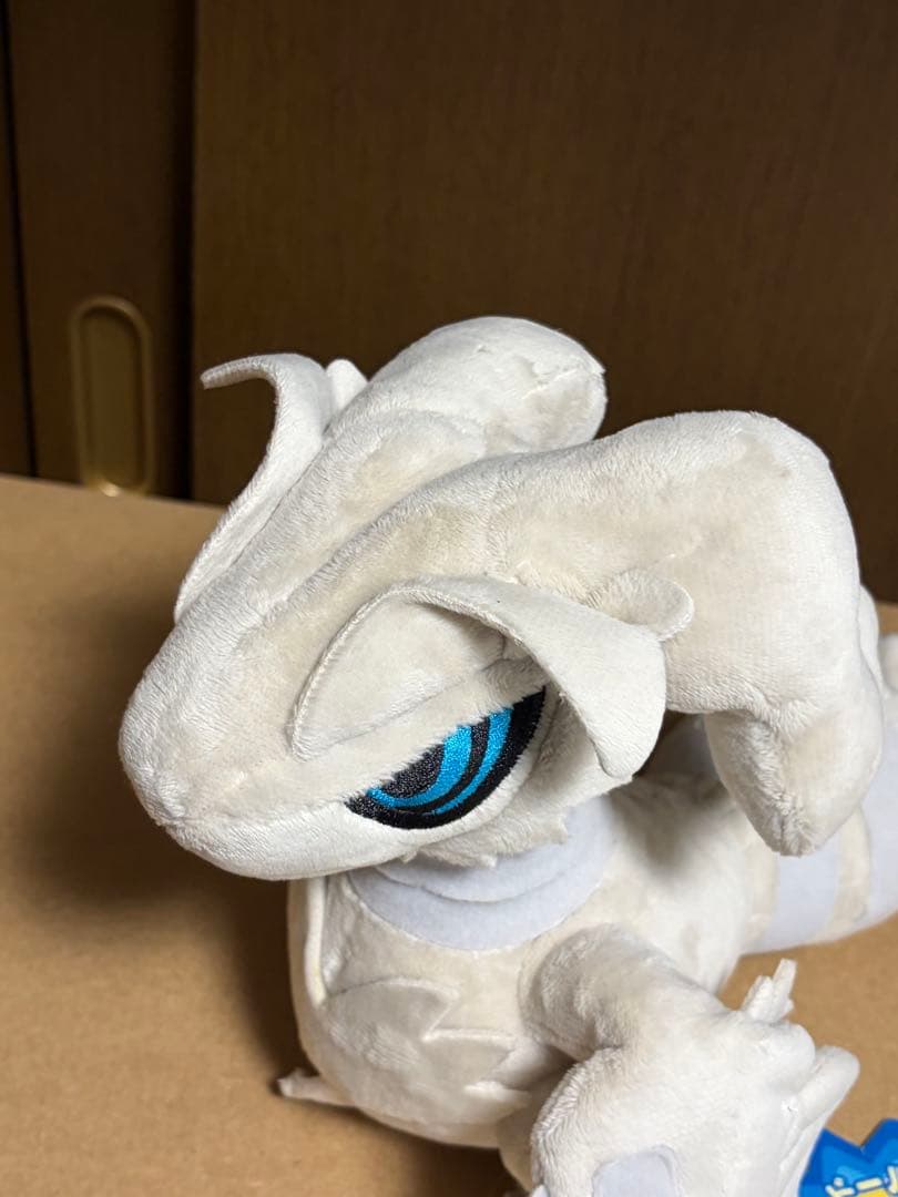 レシラムドール ぬいぐるみ ポケモンセンター ポケセン タグ付き