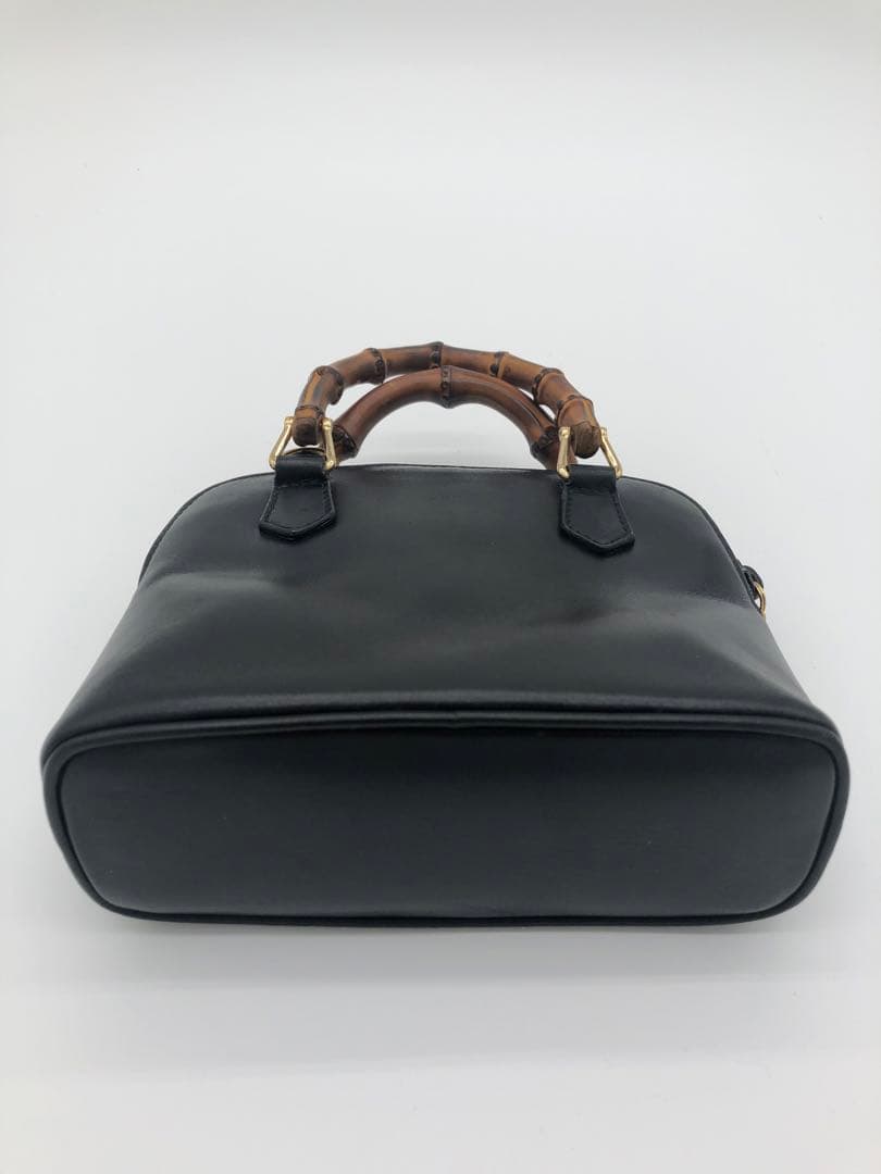【訳あり】GUCCIグッチブラックハンドバッグ バンブーハンドル付き