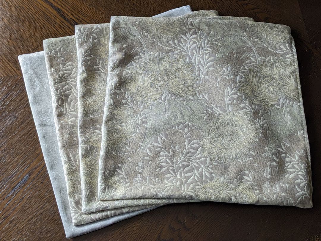 ［バトラー］クリサンティマム　クッションカバーセット