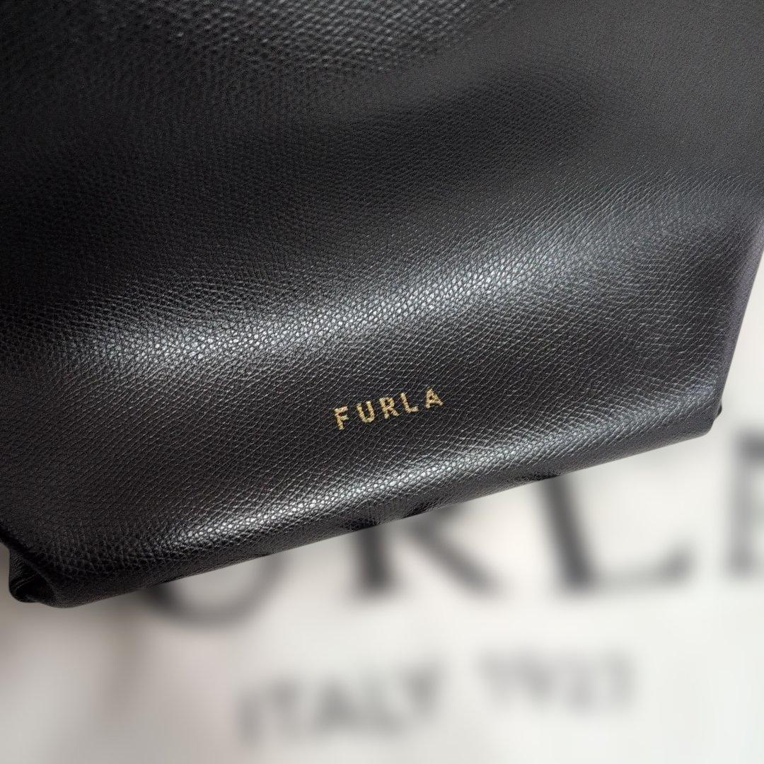 ひ*さ様 FURLA RIBBON S BUCKET BAG