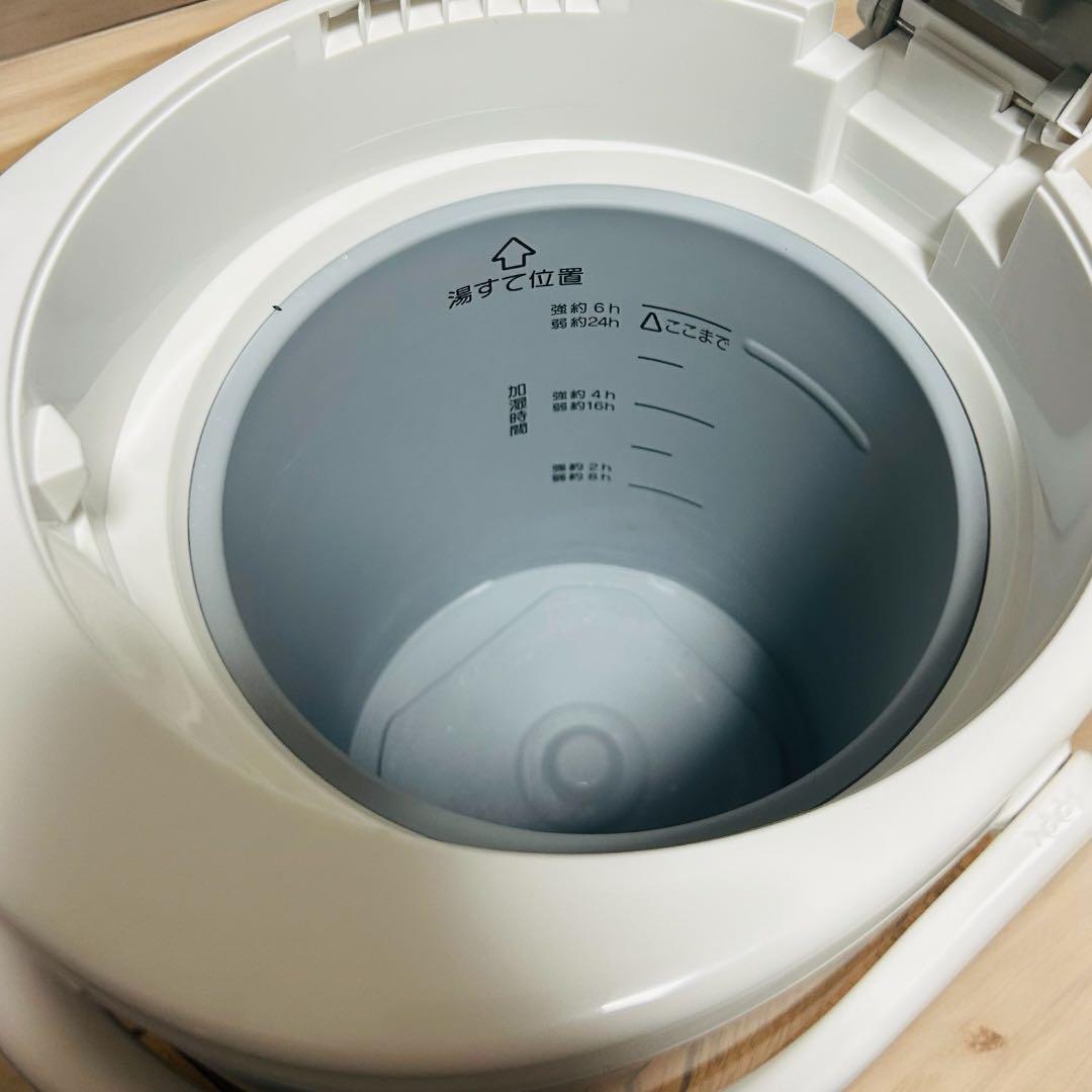 Ｅ*Ｉ様 【大人気加湿器】象印 スチーム式加湿器 EE-RR50 2021年製