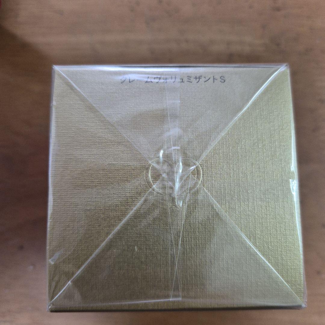 clé de peau クレームヴォリュミザントS 50g