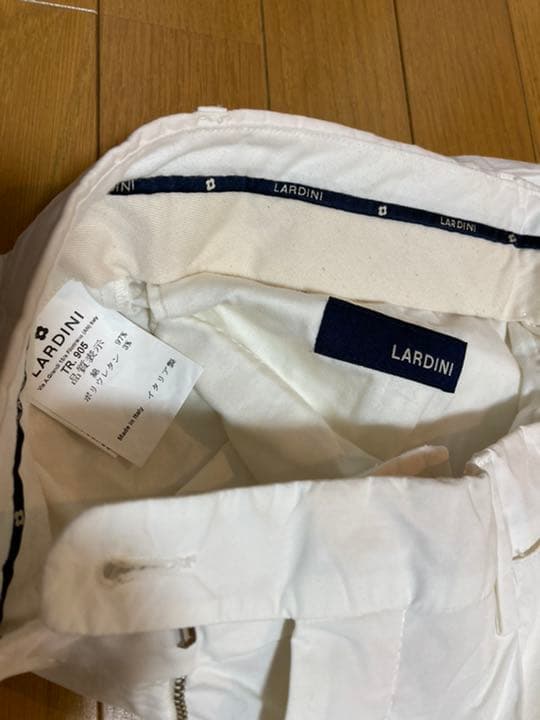 Lardini ラルディーニ　サマーパンツ