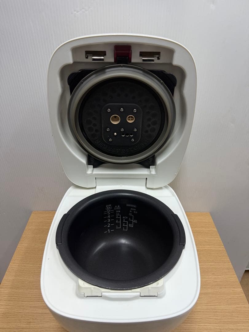 タイガー圧力IH炊きたて炊飯器JPB-R100