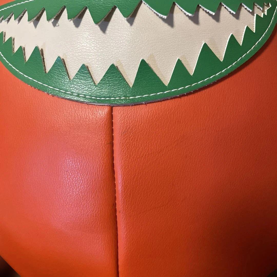 ナウガモンスター　オレンジ