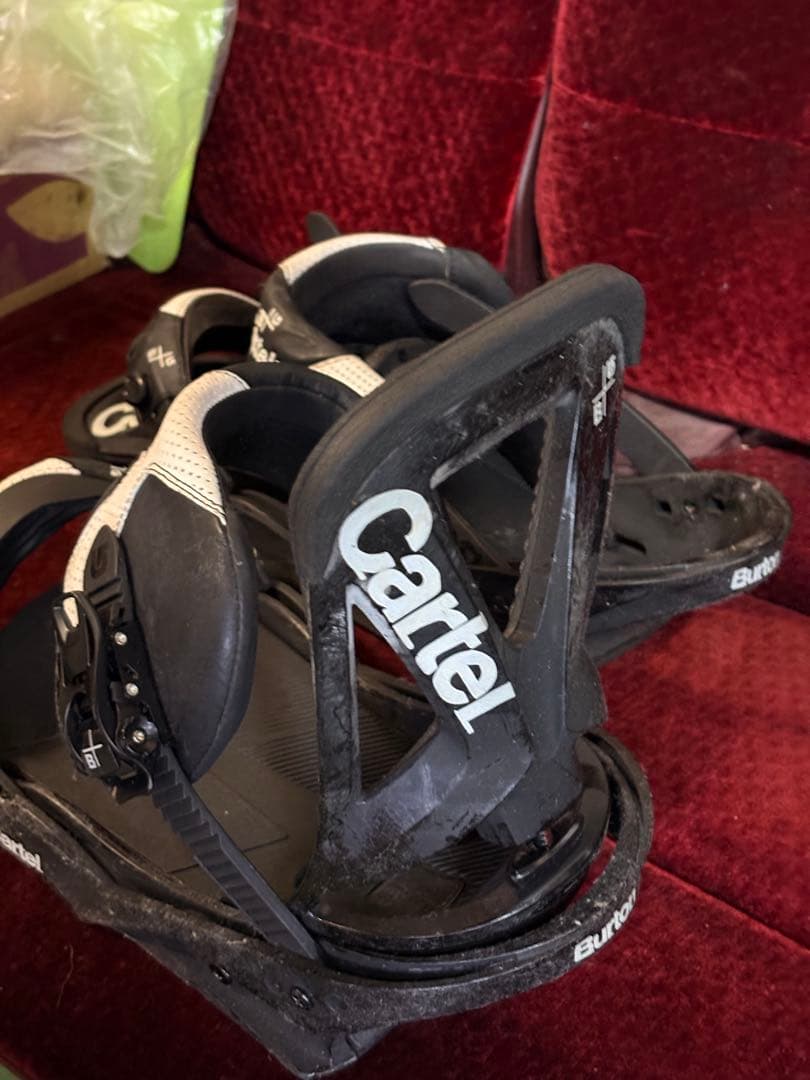 Burton Cartel スノーボードビンディング