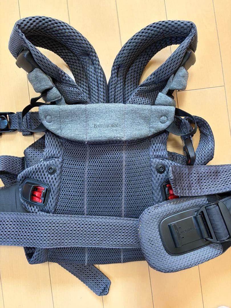 ベビービョルンハーモニー　抱っこ紐　【BABY BJORN】アンスラサイト