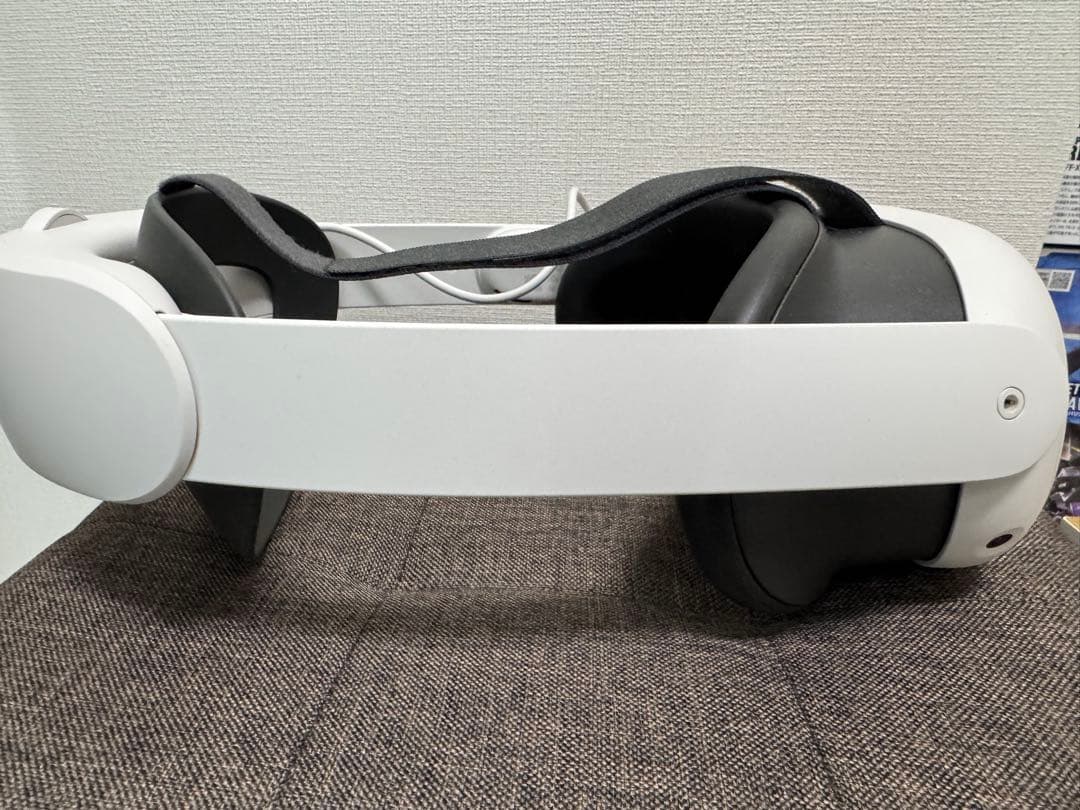 (中古極美品)  Quest 3 128GB エリートストラップ付き