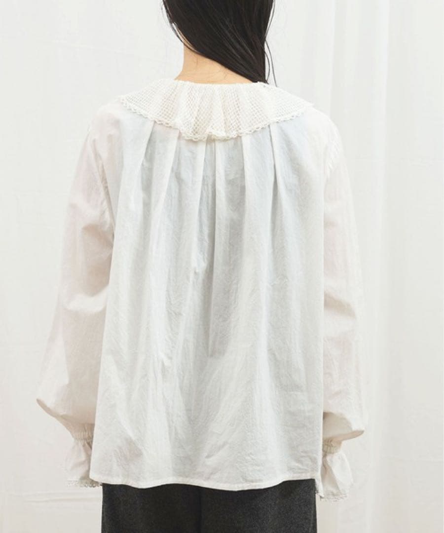 fig London Kitty blouse ホワイト