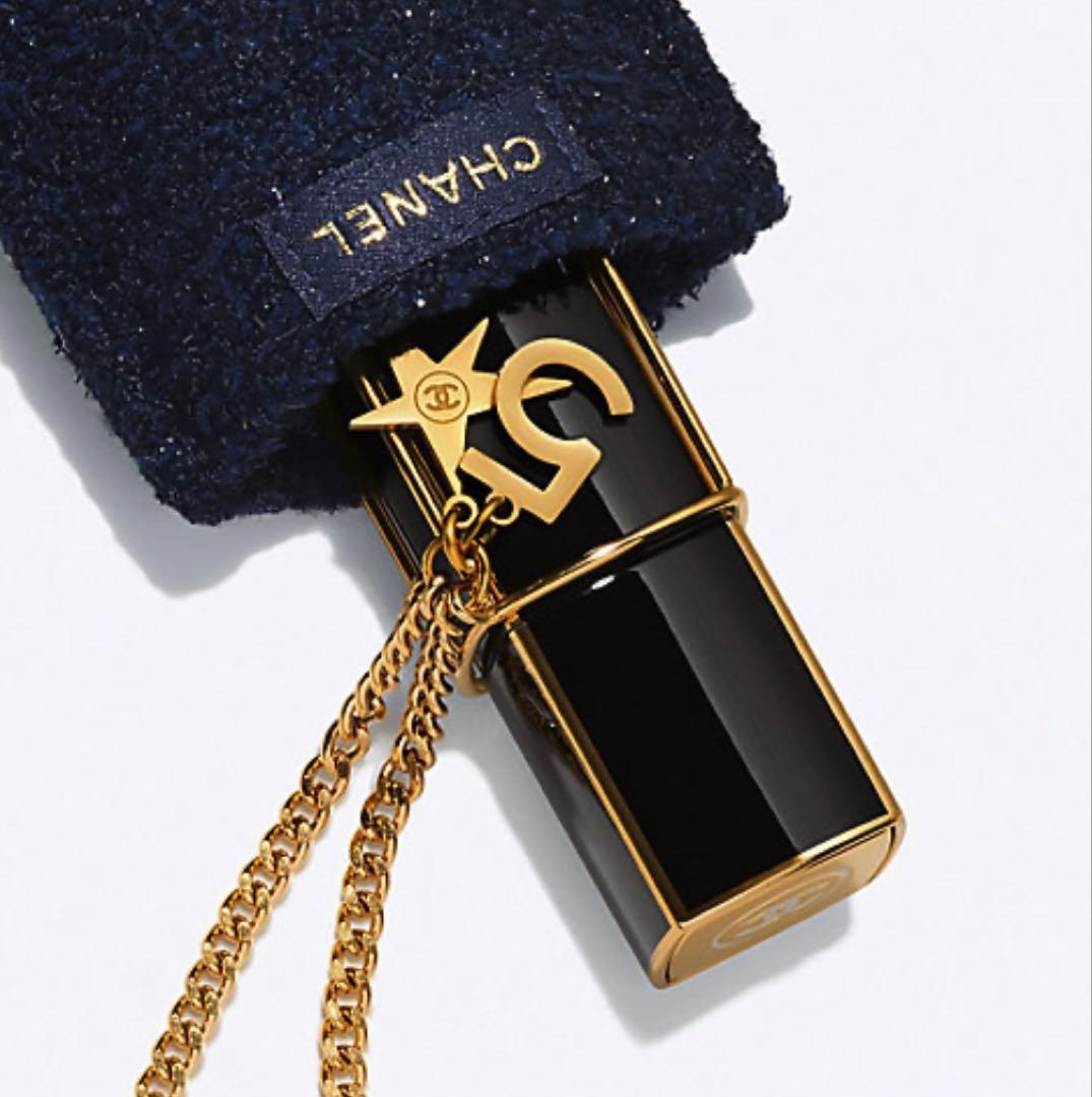 シャネルＮ°５限定オードゥパルファムパーススプレイコメット＆ミニショルダー付き！